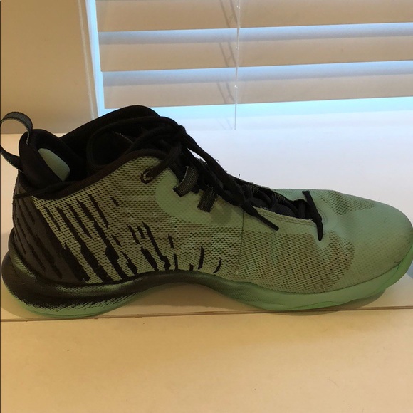 Air Jordan Super Fly 5 size 10.5 (Good condition) - Picture 3 of 7